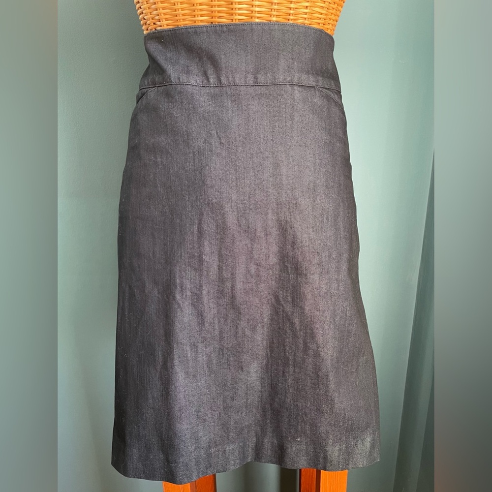 Talbots Dark Wash Denim Midi Skirt Side Zip Size 10 Faux Pockets